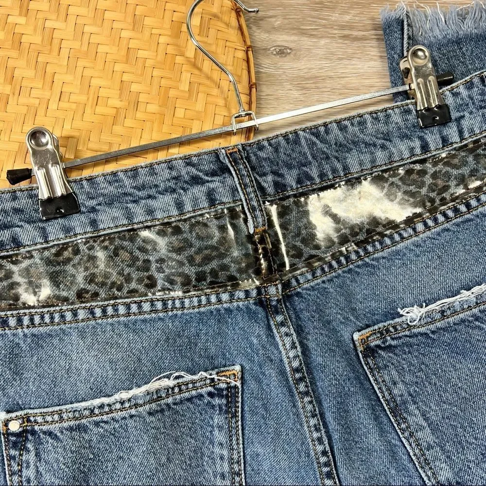 Zara boyfriend jeans distressed frayed hem w/ leopard detail‎
